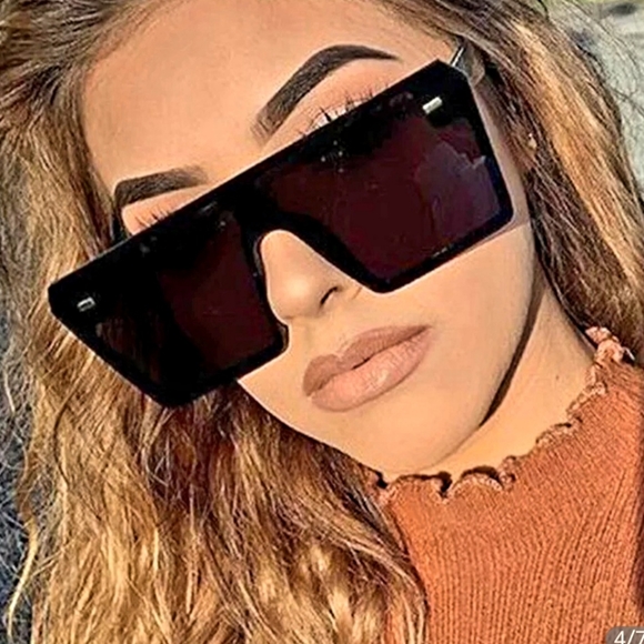 Womans Retro Gradient Big Frame Sunglasses. - Picture 3 of 4